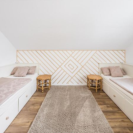 Ferienwohnung Am Park In Schwabmuenchen Швабмюнхен Екстериор снимка
